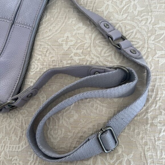 The Sak Silverlake City Leather Crossbody - Picture 12 of 13